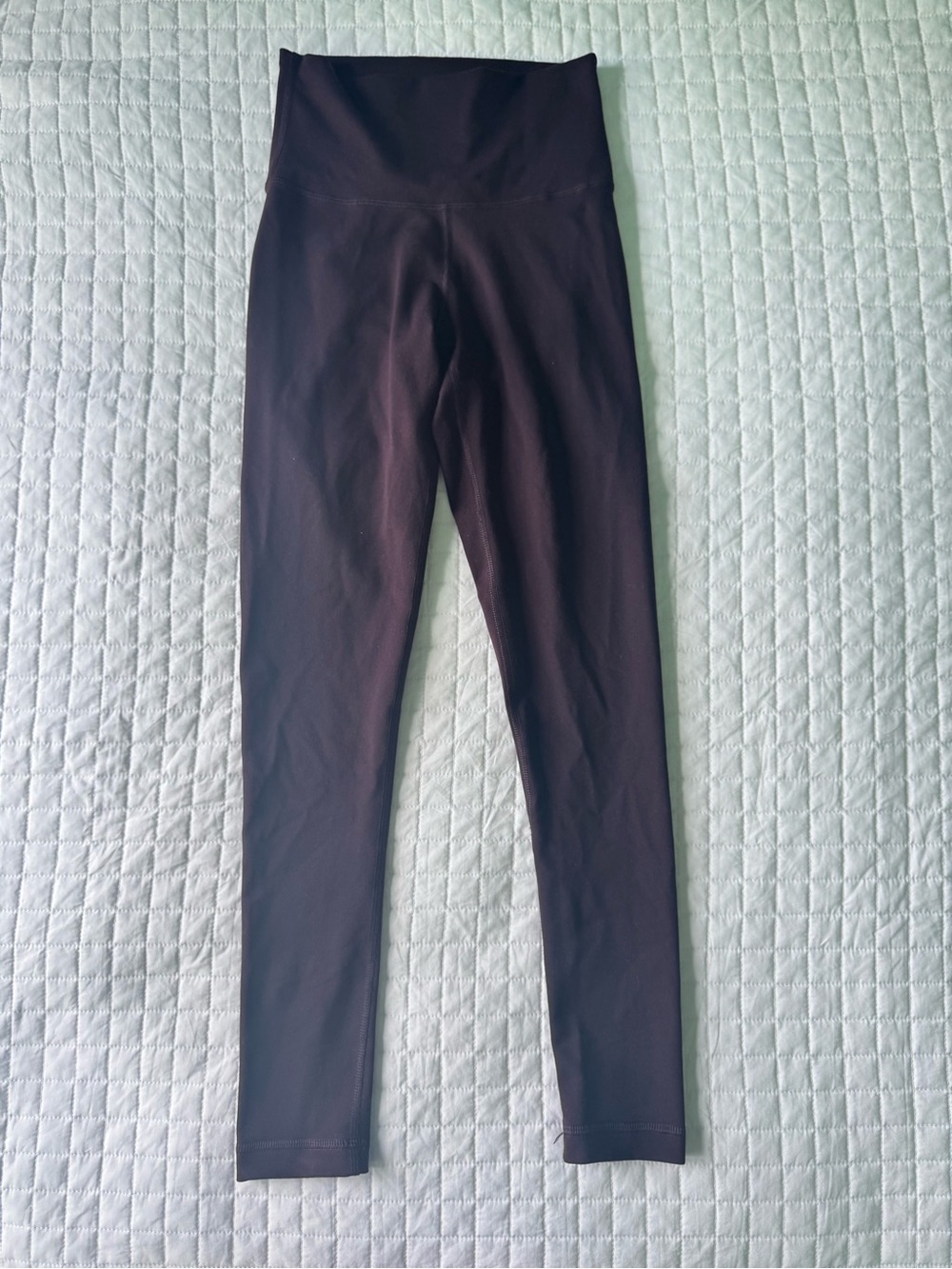 TNA High-Waist Leggings in plum